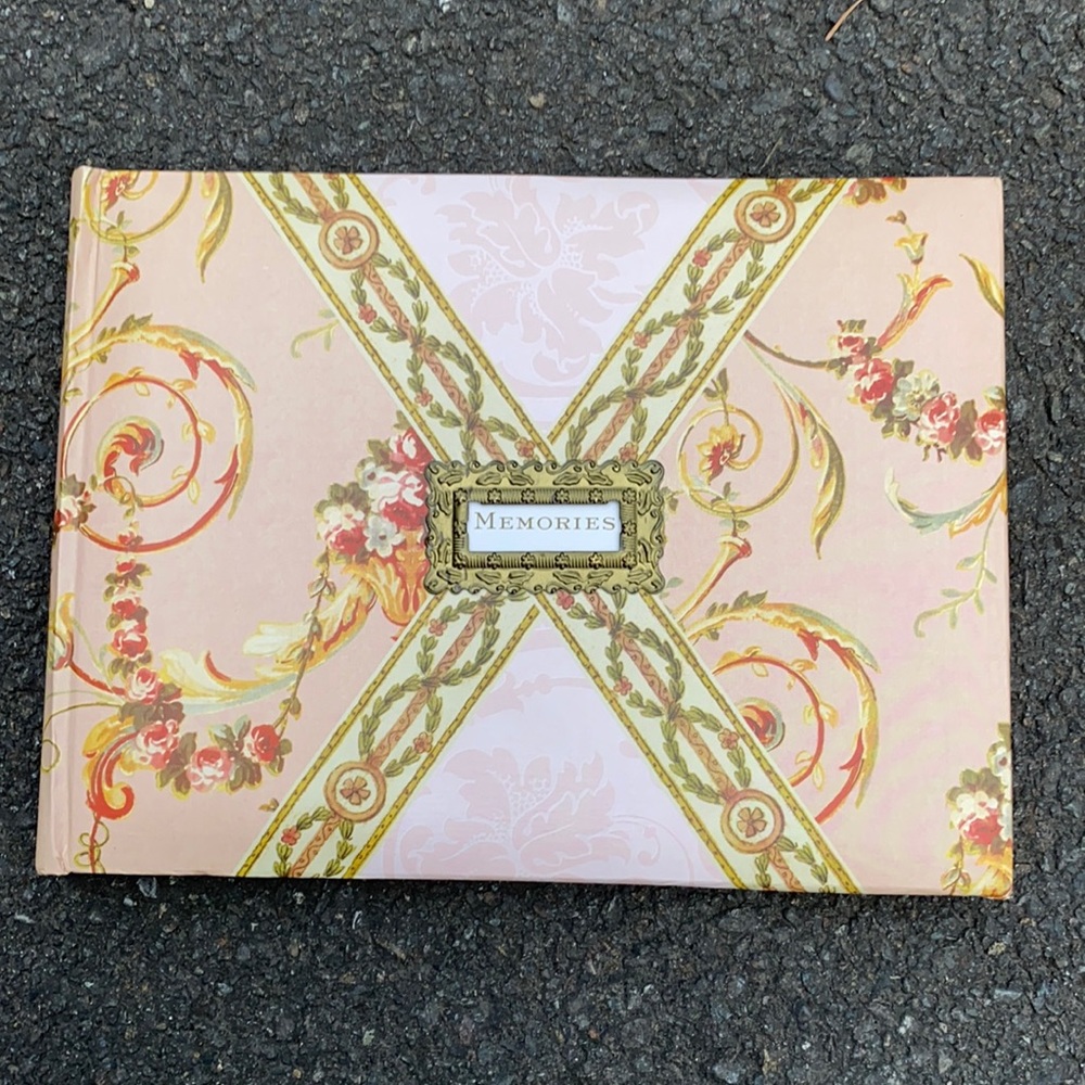 Memories sign in paper pad journal